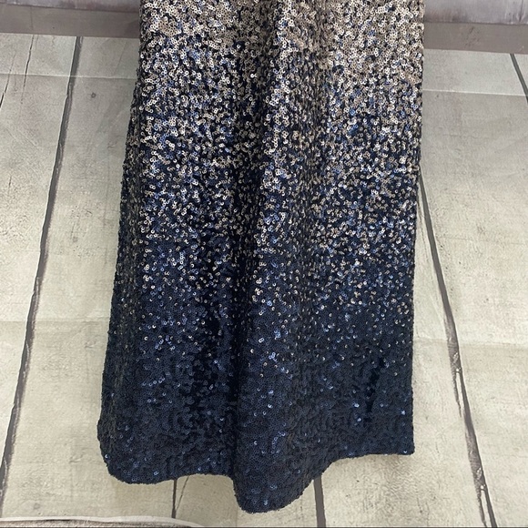 Betsy & Adam Size 2 Long Dress Gown Ombre Sequins Mock Neck Sleeveless Blue - Picture 8 of 14